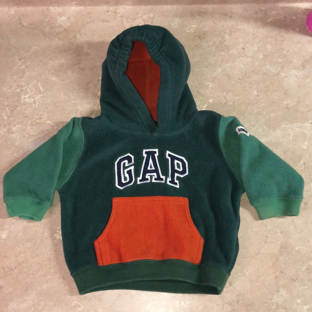 Baby GAP Sweatshirt - Small - 3/6months